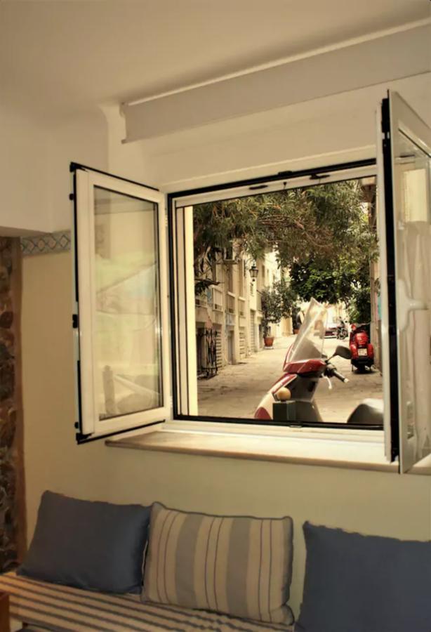 Nephiria, Back To Tradition, In The Heart Of Plaka! Apartment Атина Екстериор снимка